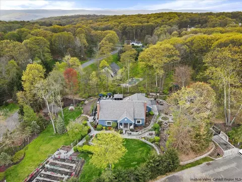 1 Jodi Ct, Stormville, NY 12582