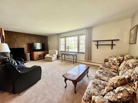405 Strawridge Rd, Wallkill, NY 12589 photo 9