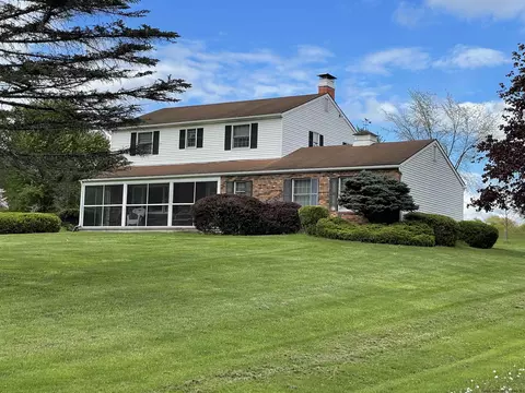 126 Hardenburgh Rd, Pine Bush, NY 12566