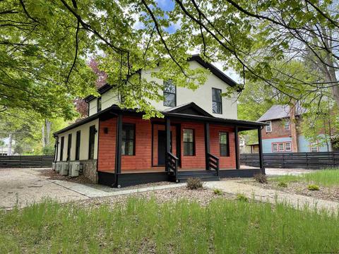 19 Canal St, Ellenville, NY 12428