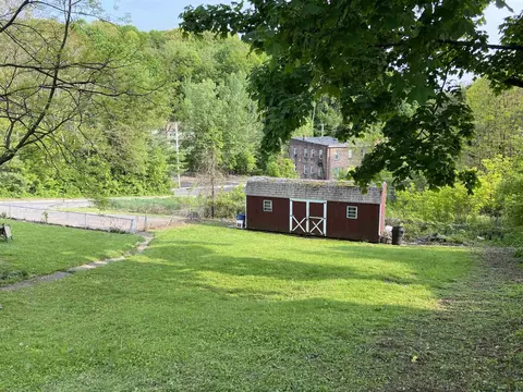 15-17 Jarrold St, Kingston, NY 12401