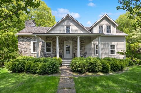 172-174 Peak Rd, Stone Ridge, NY 12484