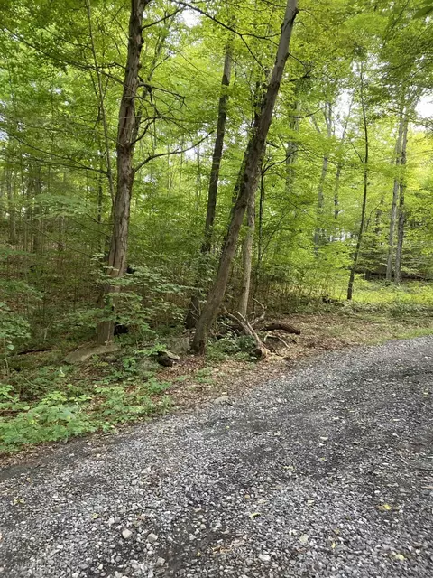 399 Floyd Ackert Rd, Esopus, NY 12429