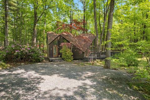 151 Schildknecht Rd, Hurley, NY 12443