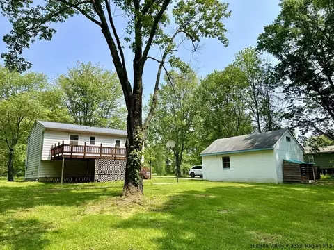 2433 Bruynswick Rd, Wallkill, NY 12589 photo 2