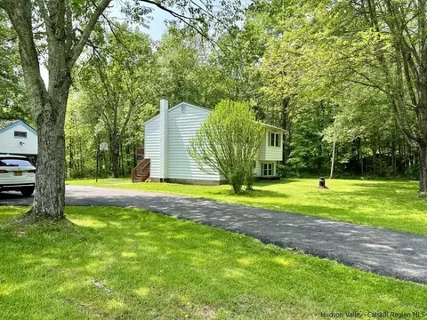 2433 Bruynswick Rd, Wallkill, NY 12589 photo 24