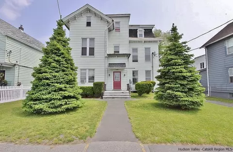 124 Smith Ave, Kingston, NY 12401