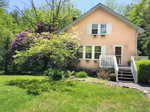 175 High St, Phoenicia, NY 12464