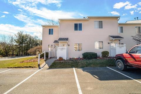 204 Gregory, Highland, NY 12528