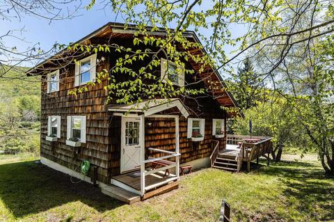 90 Short Run Rd, Denver, NY 12421