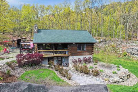 227 Mt Zion Rd, Marlboro, NY 12542