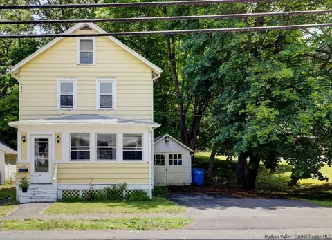 300 Chester, Kingston, NY 12401
