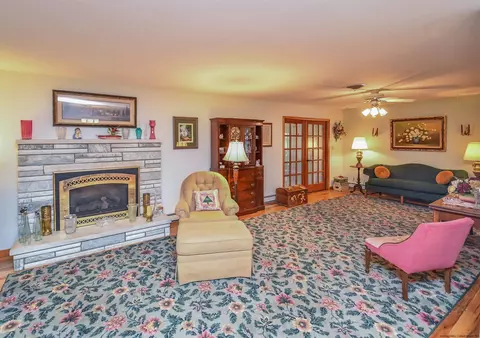 71 Pitcher Ln, Red Hook, NY 12571 photo 12