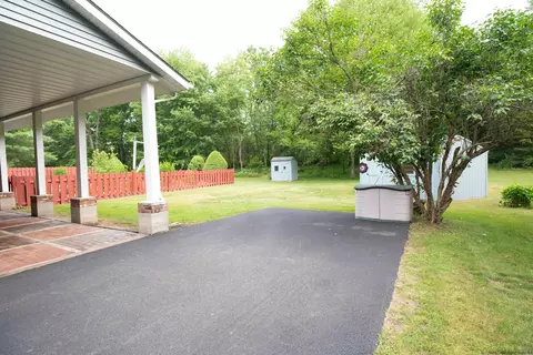 22 Knoth Rd, Wallkill, NY 12589 photo 4