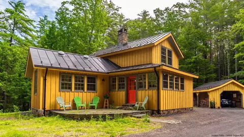 41 Elting Ln, Bearsville, NY 12409