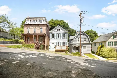 25 Spring St, Kingston, NY 12401