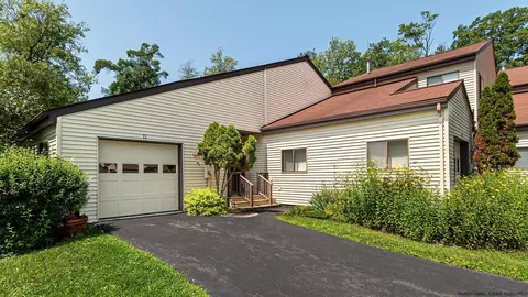 11 Knolls Ct, Woodstock, NY 12498