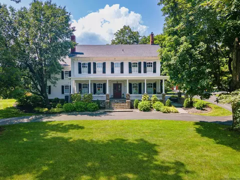 301 S Route 32, New Paltz, NY 12561