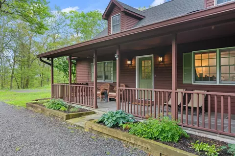 491 Wilhelm Rd, Saugerties, NY 12477