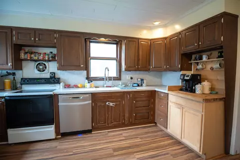 94 E Cedar St, Poughkeepsie, NY 12601 photo 21