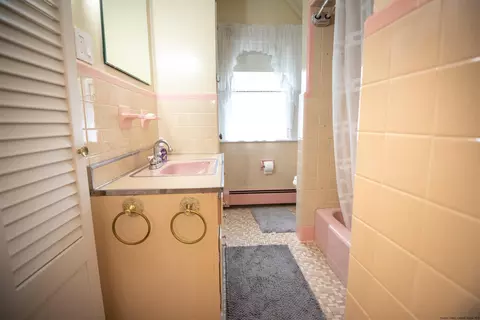 94 E Cedar St, Poughkeepsie, NY 12601 photo 17