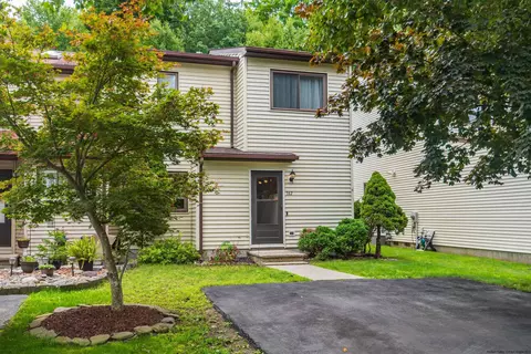 162 Sterling Pl, Highland, NY 12528
