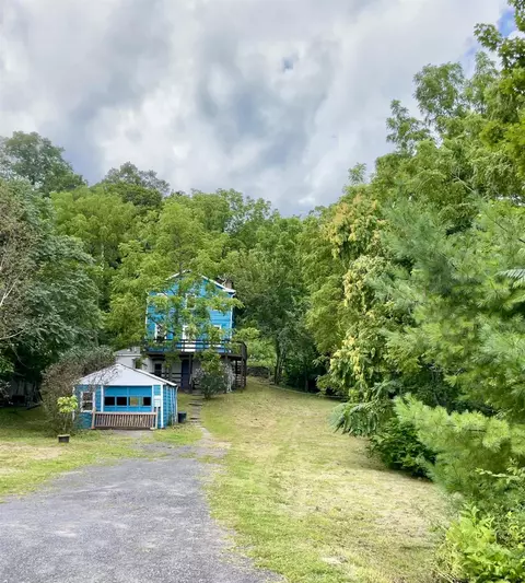 20 Burt, Saugerties, NY 12477