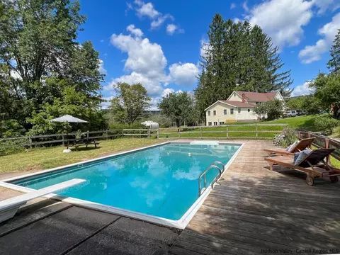 267 Wahl Rd, Livingston Manor, NY 12758
