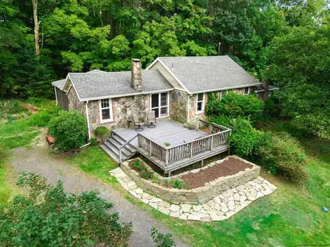 190 Sundown Rd, Kerhonkson, NY 12446