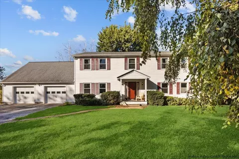 21 Applewood Ct, Clintondale, NY 12515