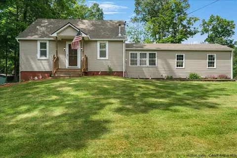 264 Hardenburgh Rd, Ulster Park, NY 12487
