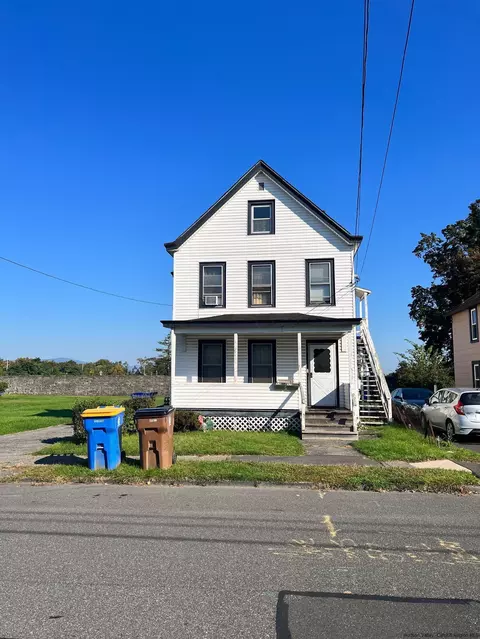 57 Gage St, Kingston, NY 12401
