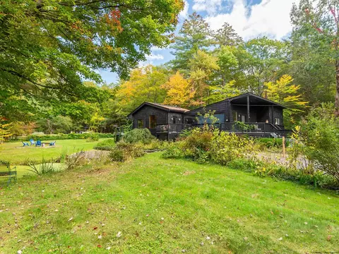 11 Mt Tobias Rd, Mount Tremper, NY 12457