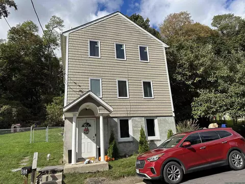 85 Hudson St, Kingston, NY 12401