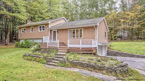 6 Allen Dr, Woodstock, NY 12498