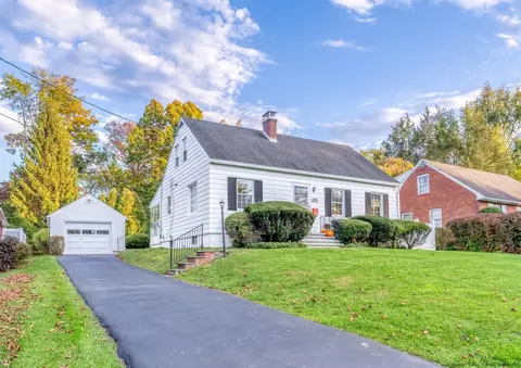 51 Millers Ln, Kingston, NY 12401