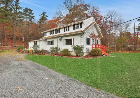 99 Manorville Rd, Saugerties, NY 12477