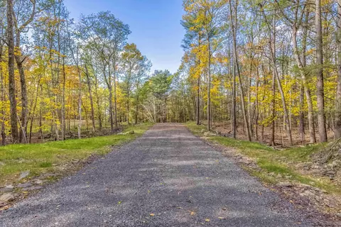 000 Mossy Hl, Catskill, NY 12414