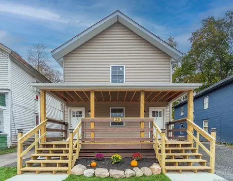 25 Park Street 25, Ellenville, NY 12428
