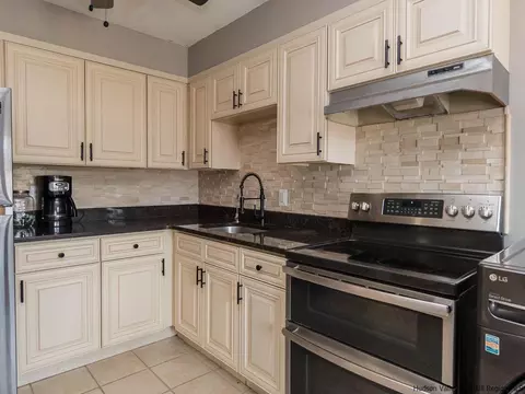 2710 South Rd #E4, Poughkeepsie, NY 12601 photo 5
