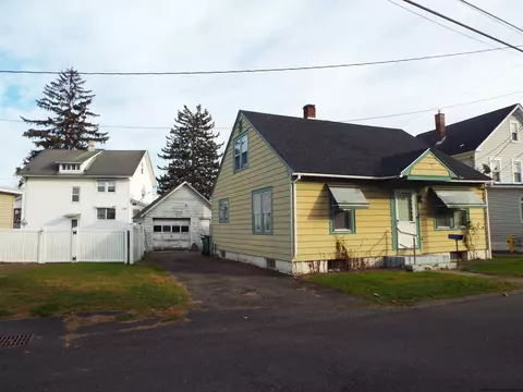 884 Nicholas Ave, Kingston, NY 12401