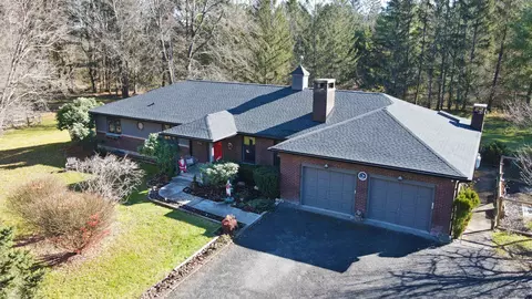 11 Kirby Ln, High Falls, NY 12440