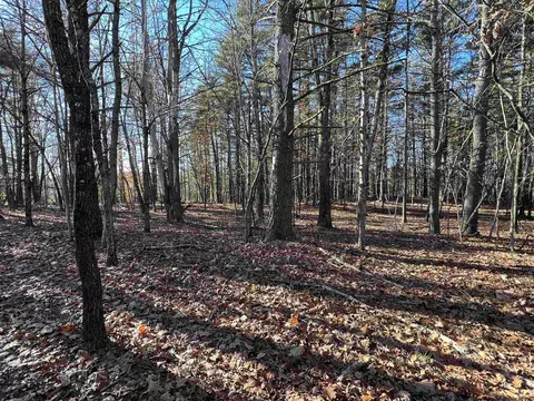 20 Schneider Ln, Kingston, NY 12401