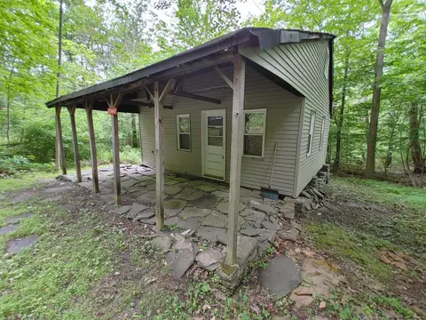 57 Traver Holw, Boiceville, NY 12412