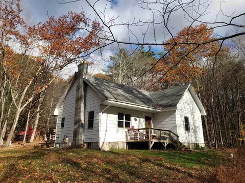 39 Fredrick Dr, Shady, NY 12409