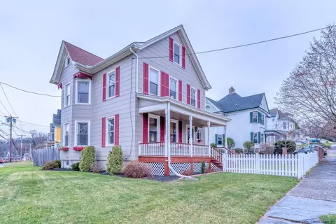 106 Highland Ave, Kingston, NY 12401
