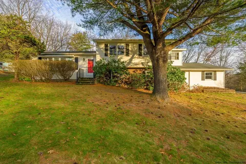 68 Harris Dr, Valatie, NY 12184