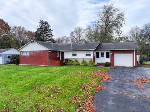2077 State Route 208 Rte, Montgomery, NY 12549