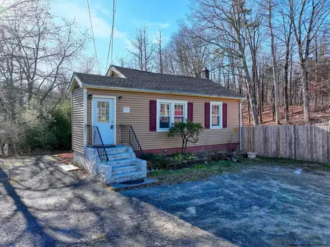 439 Glasco Tpke, Saugerties, NY 12477