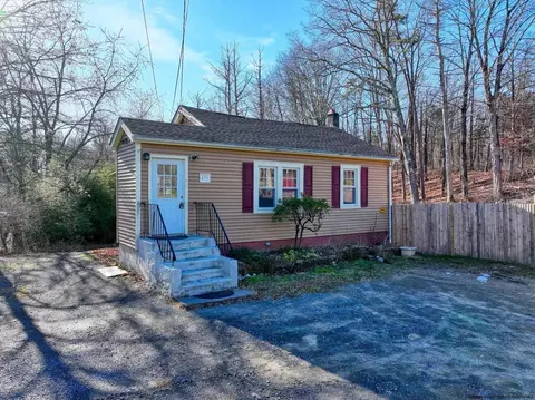439 Glasco Tpke, Saugerties, NY 12477
